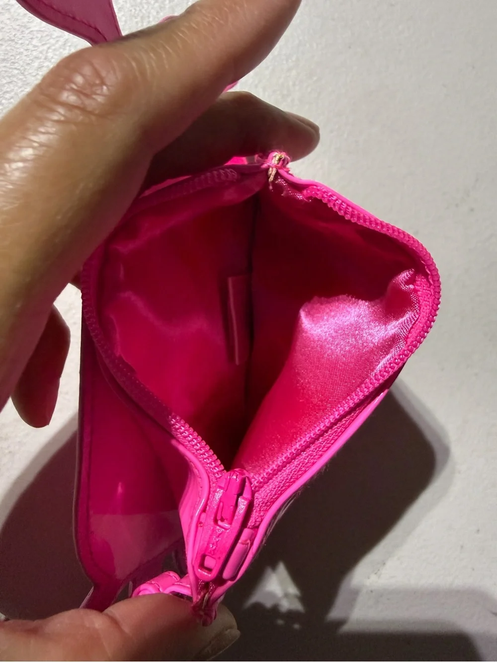 EUC Little Girls Gymboree Handbag And Crab Neon Pink Coin Wristlet Bag Set